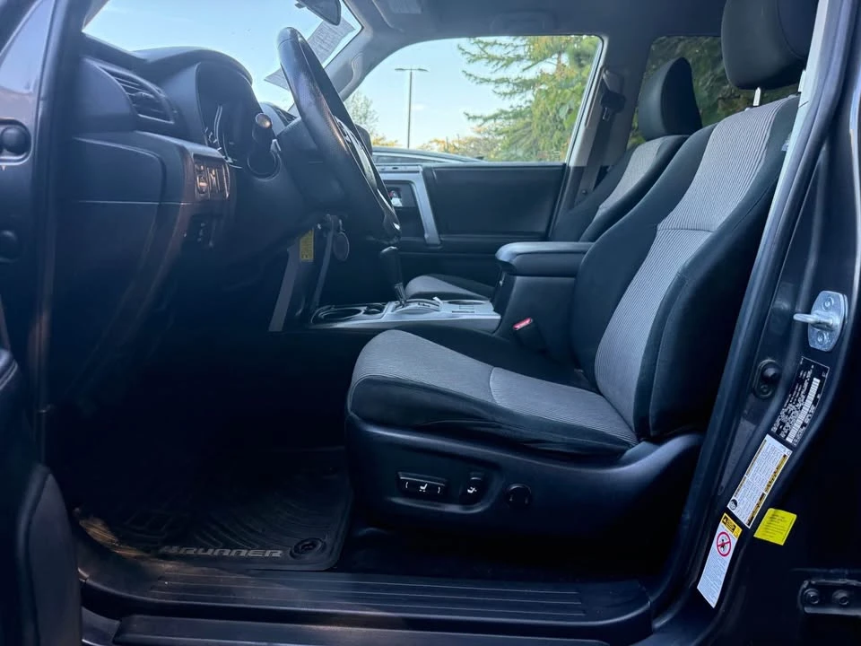 2015 Toyota 4Runner 5th Gen - Image 12 of 20