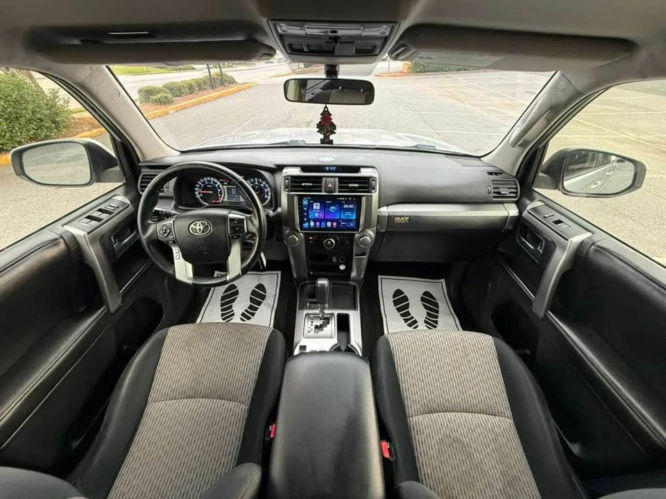 2015 Toyota 4Runner 5th Gen - Image 13 of 20