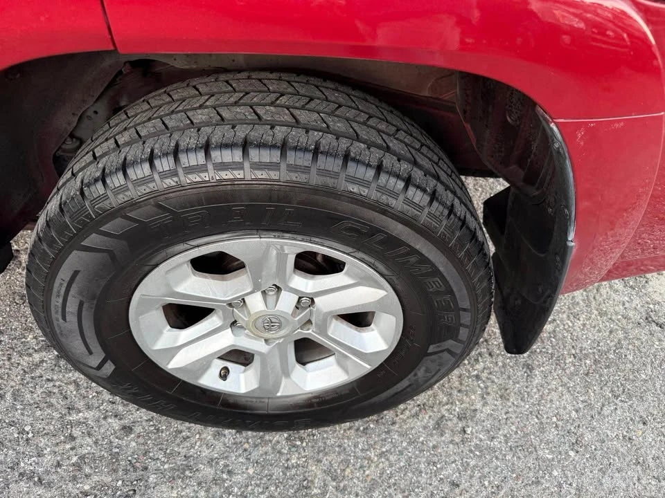 2015 Toyota 4Runner 5th Gen - Image 11 of 12