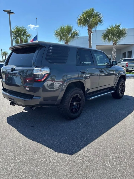 2015 Toyota 4Runner 5th Gen - Image 6 of 20