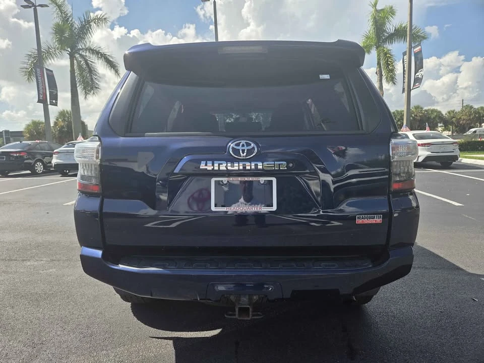 2015 Toyota 4Runner 5th Gen - Image 6 of 12
