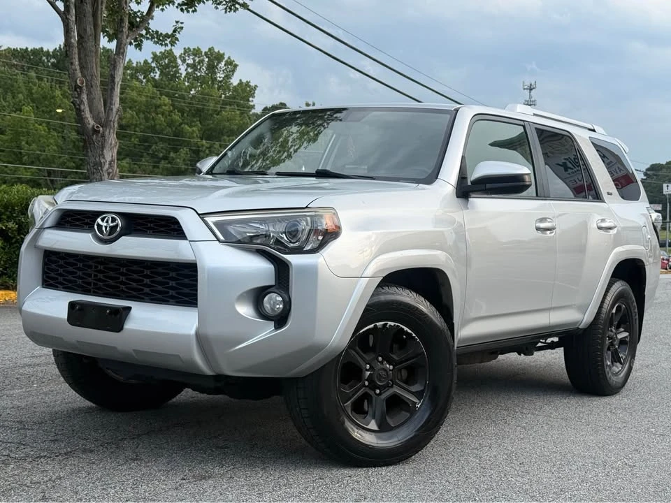 2015 Toyota 4Runner 5th Gen - Image 2 of 20