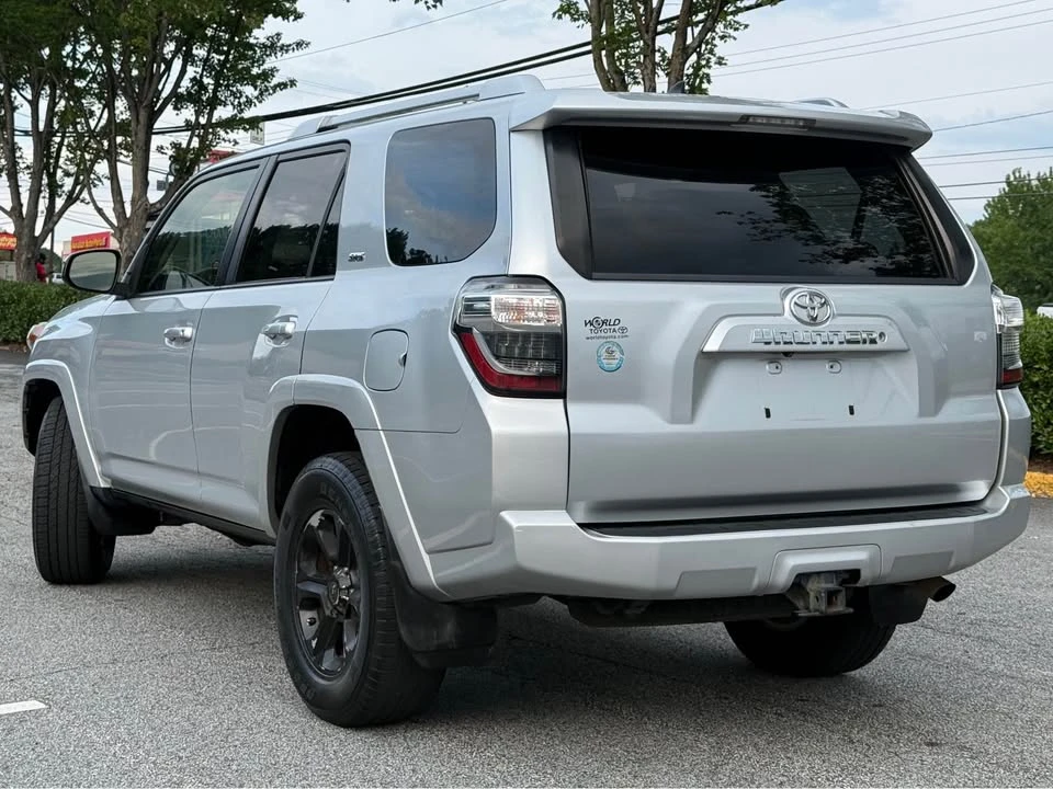 2015 Toyota 4Runner 5th Gen - Image 6 of 20
