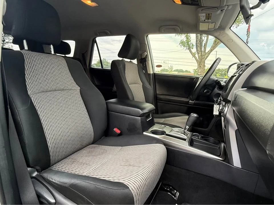 2015 Toyota 4Runner 5th Gen - Image 14 of 20