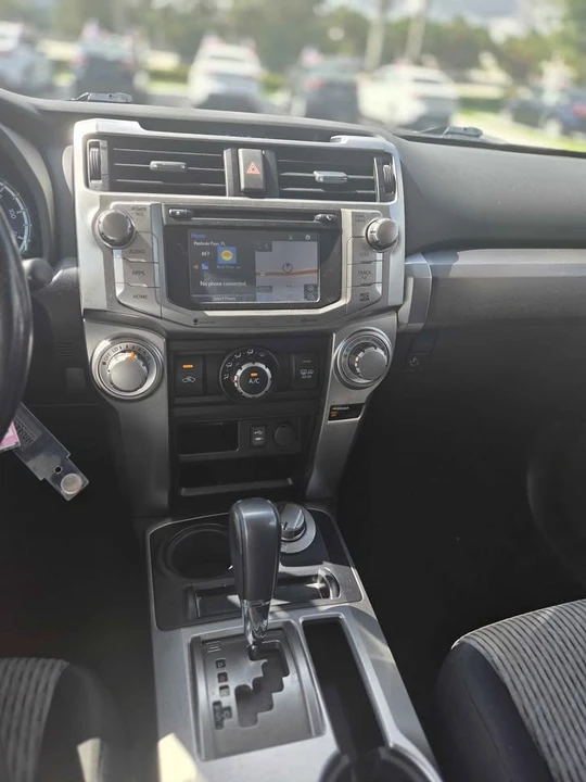2015 Toyota 4Runner 5th Gen - Image 11 of 12