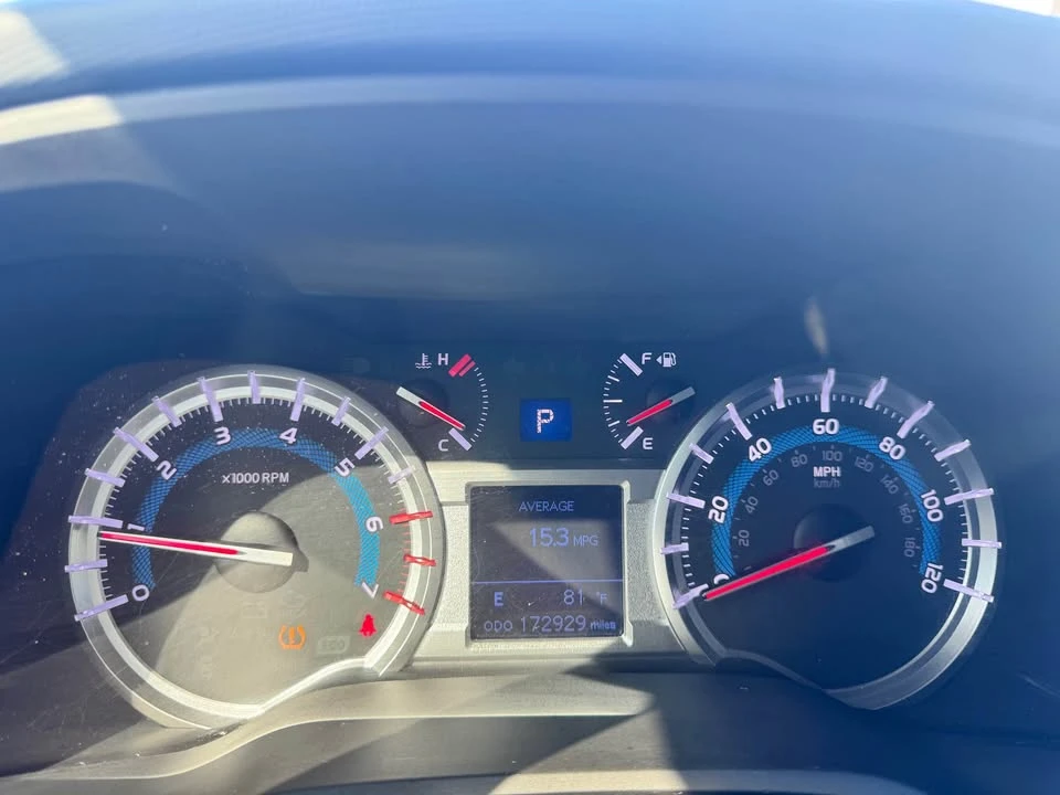 2015 Toyota 4Runner 5th Gen - Image 11 of 15