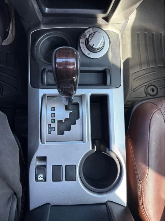 2015 Toyota 4Runner 5th Gen - Image 19 of 20