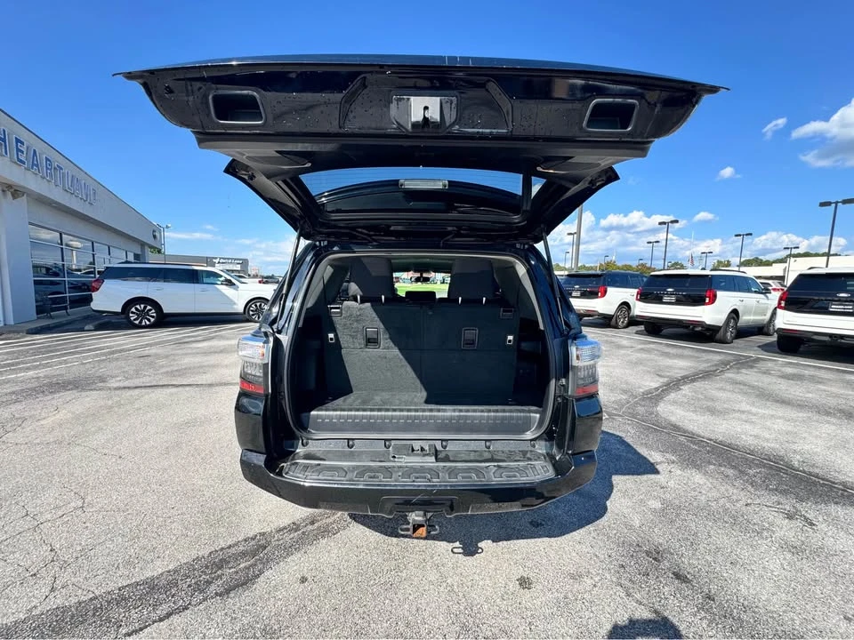 2015 Toyota 4Runner 5th Gen - Image 5 of 15