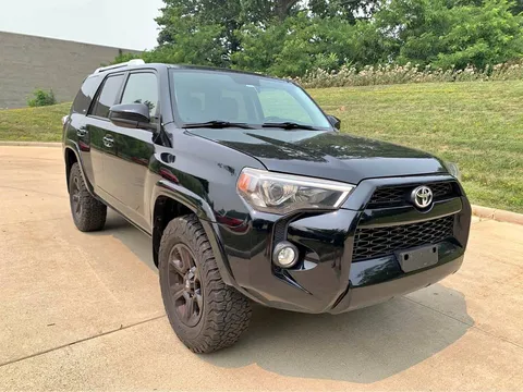 2015 Toyota 4Runner SR5 Sport Utility 4D