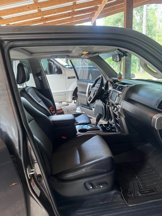 2015 Toyota 4Runner 5th Gen - Image 17 of 20