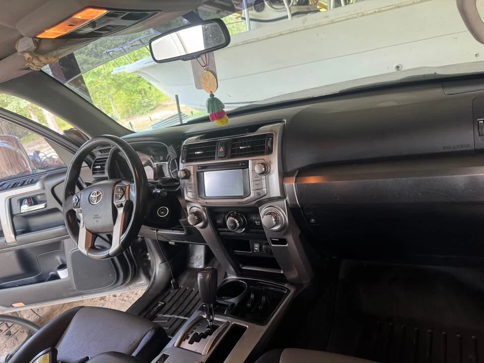 2015 Toyota 4Runner 5th Gen - Image 19 of 20