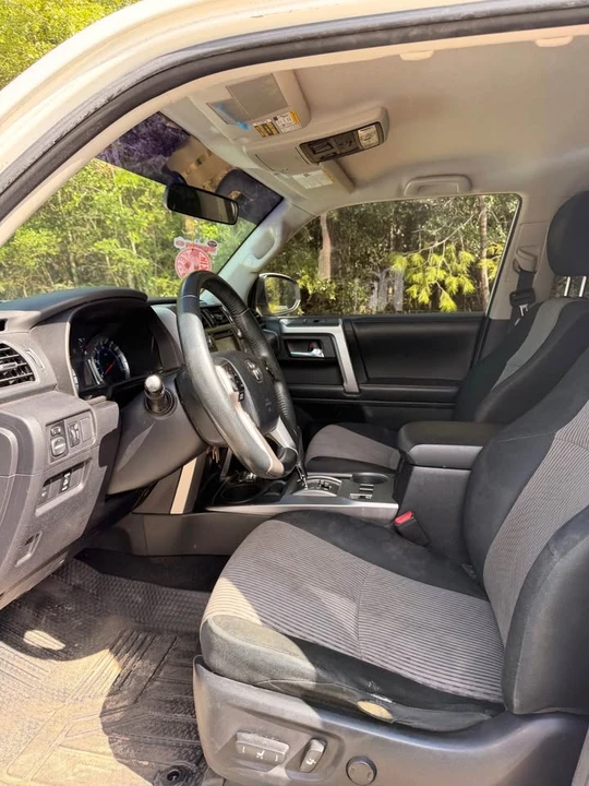 2015 Toyota 4Runner 5th Gen - Image 4 of 6