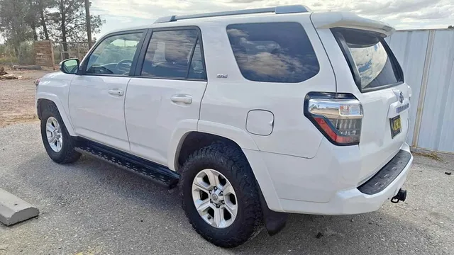 2015 Toyota 4Runner SR5 Sport Utility 4D