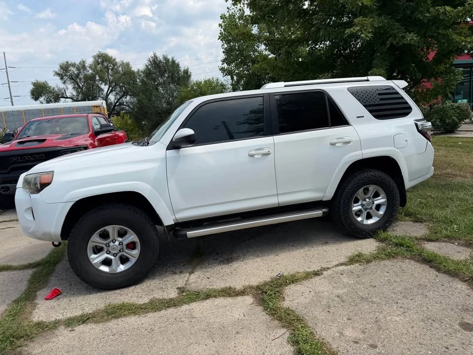 2015 Toyota 4Runner 5th Gen - Image 6 of 15