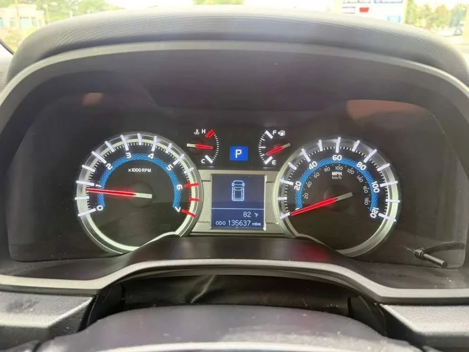 2015 Toyota 4Runner 5th Gen - Image 14 of 20