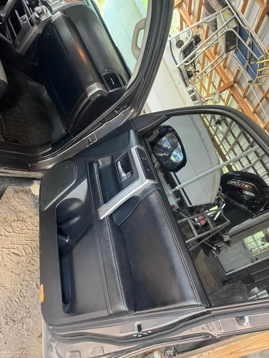 2015 Toyota 4Runner 5th Gen - Image 18 of 20