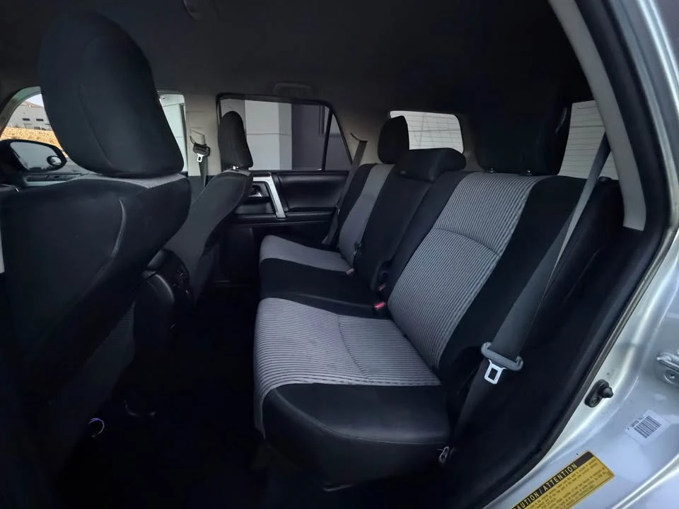 2015 Toyota 4Runner 5th Gen - Image 9 of 15