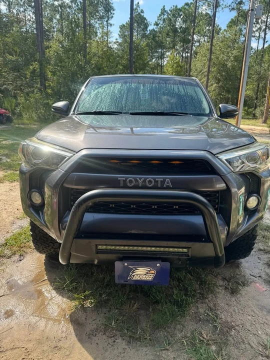 2015 Toyota 4Runner 5th Gen - Image 2 of 20
