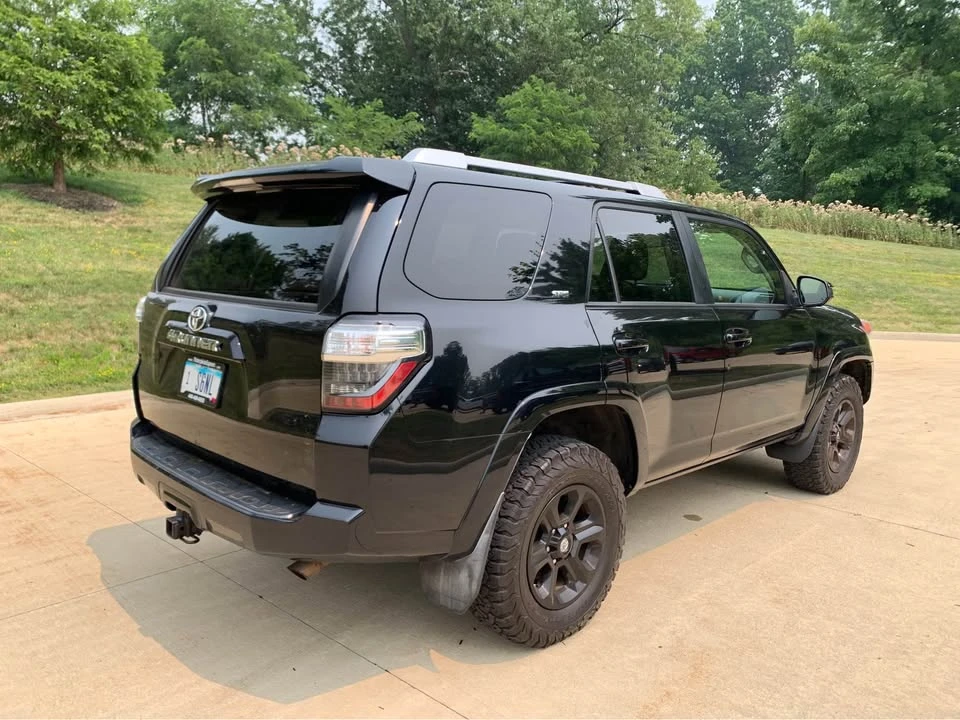2015 Toyota 4Runner 5th Gen - Image 4 of 20