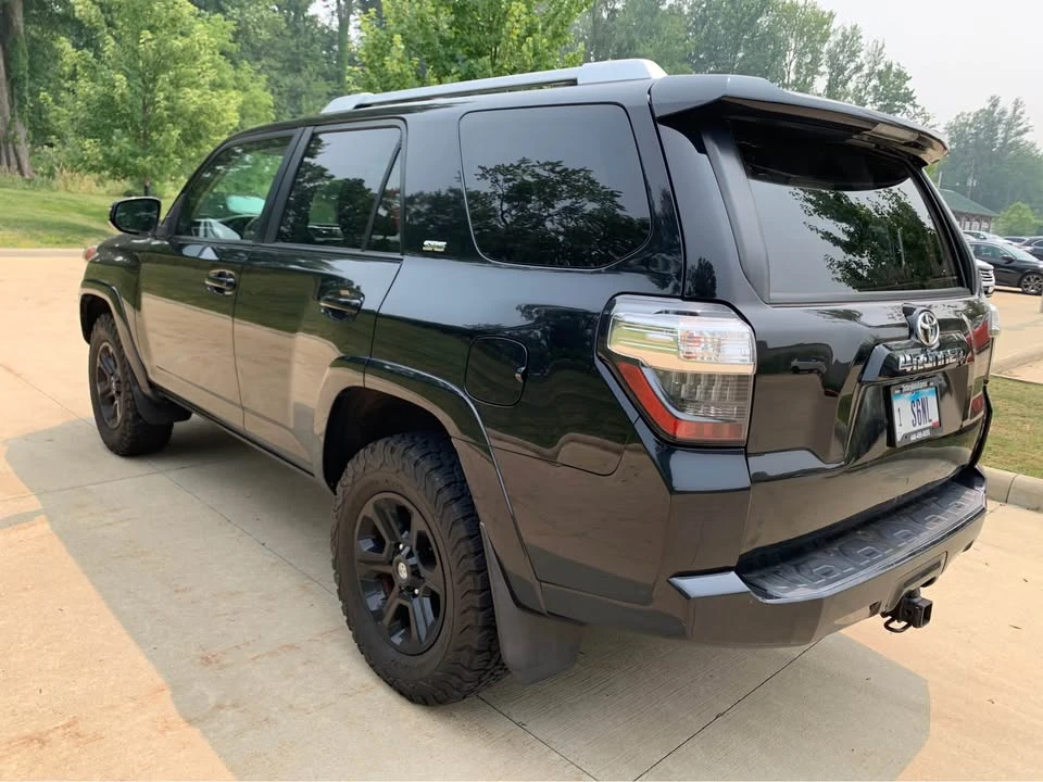 2015 Toyota 4Runner 5th Gen - Image 5 of 20