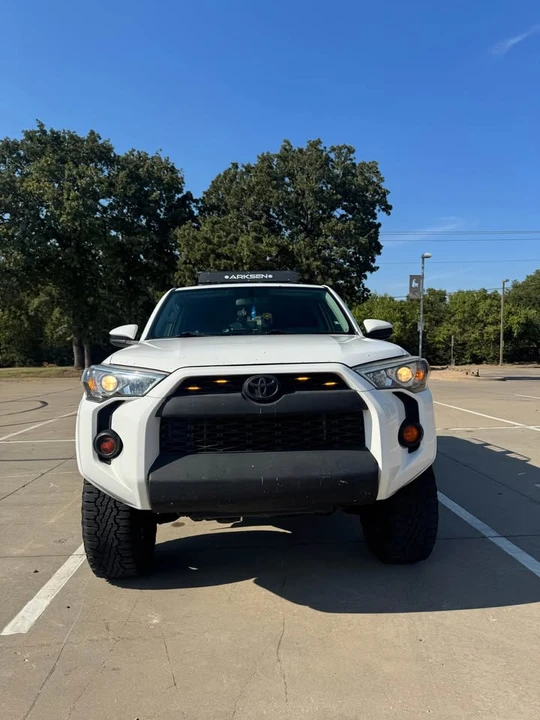2015 Toyota 4Runner 5th Gen - Image 2 of 12