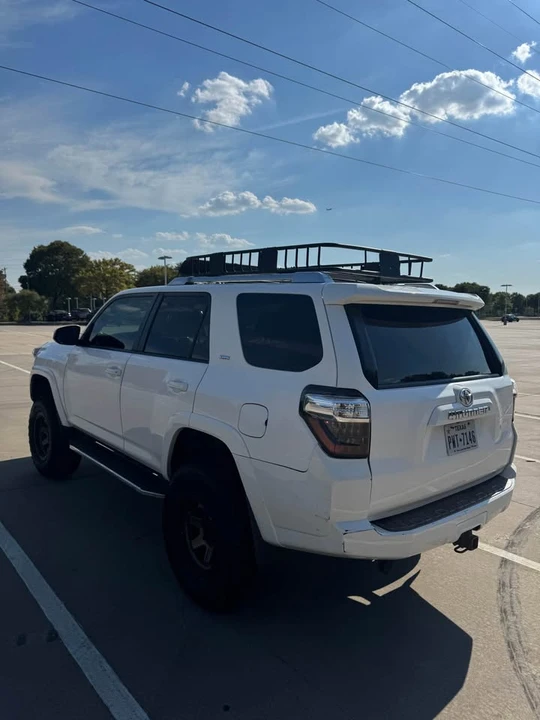 2015 Toyota 4Runner 5th Gen - Image 4 of 12