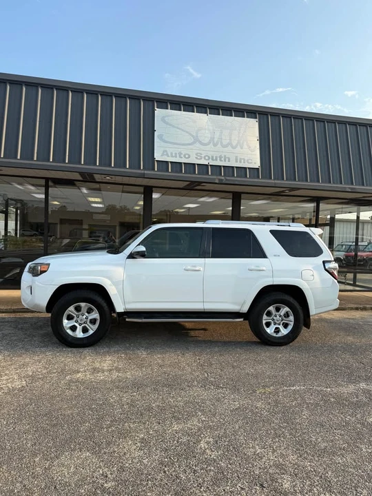 2015 Toyota 4Runner 5th Gen - Image 2 of 20