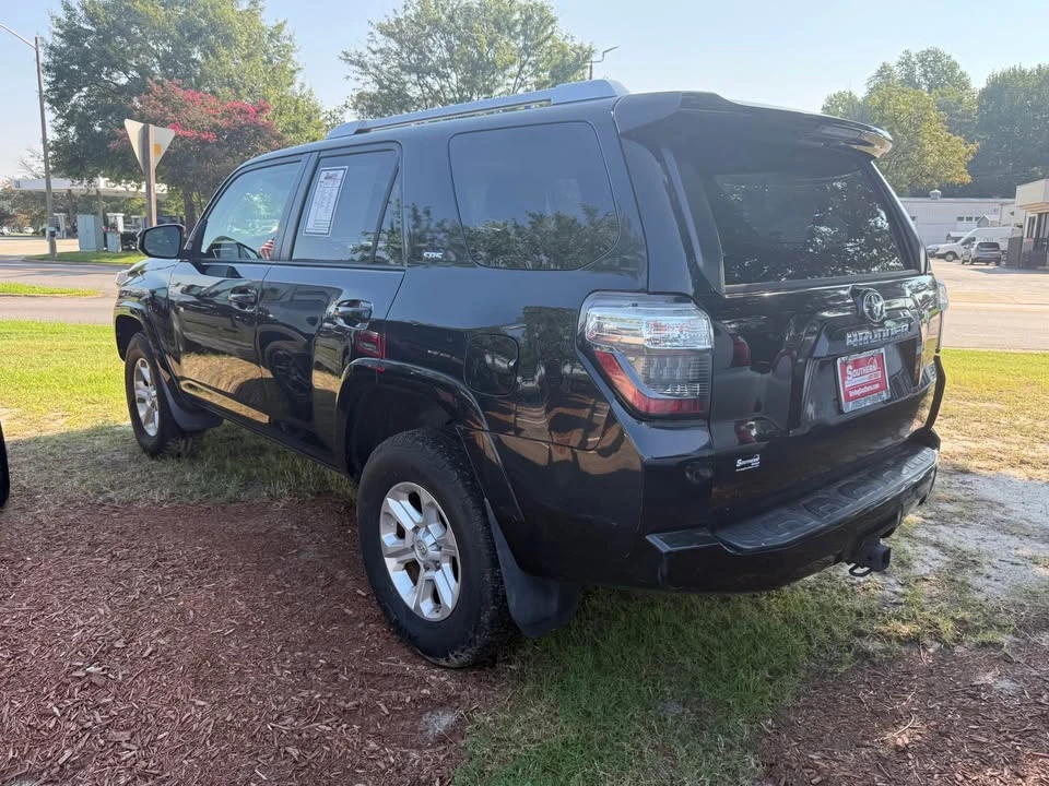 2015 Toyota 4Runner 5th Gen - Image 2 of 3