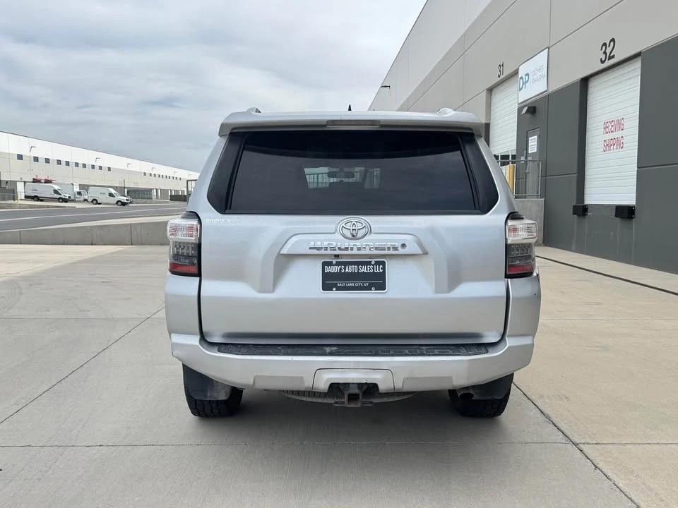 2015 Toyota 4Runner 5th Gen - Image 8 of 15