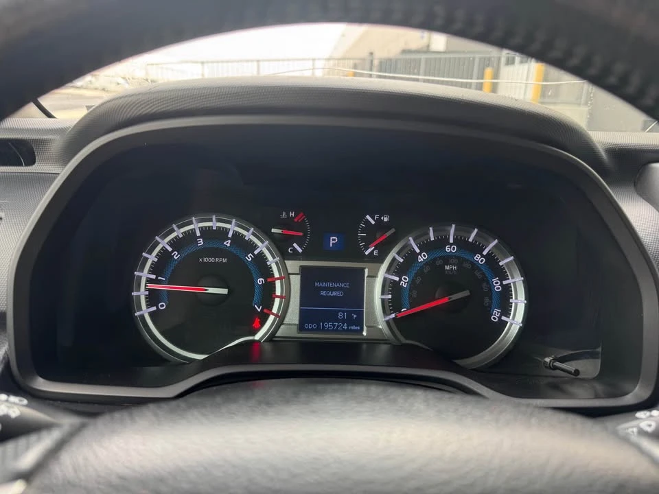 2015 Toyota 4Runner 5th Gen - Image 13 of 15