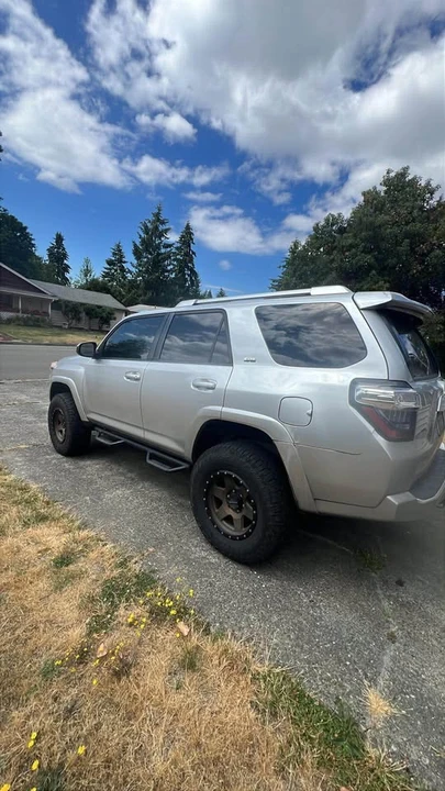 2015 Toyota 4Runner 5th Gen - Image 4 of 7