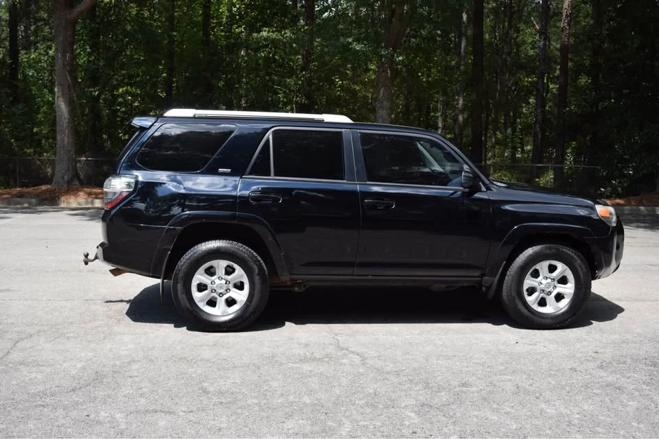 2015 Toyota 4Runner 5th Gen - Image 4 of 20