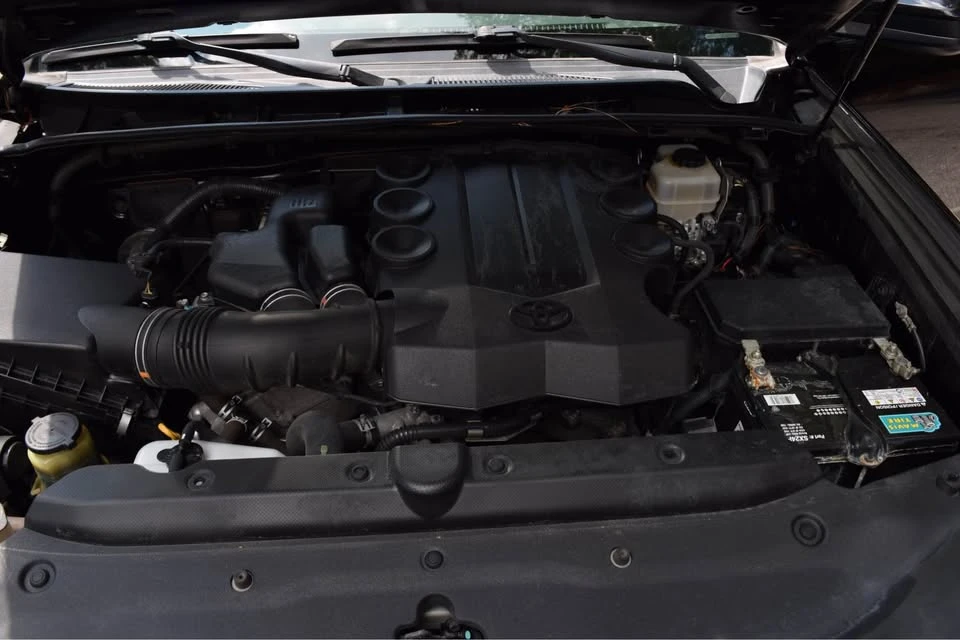 2015 Toyota 4Runner 5th Gen - Image 9 of 20
