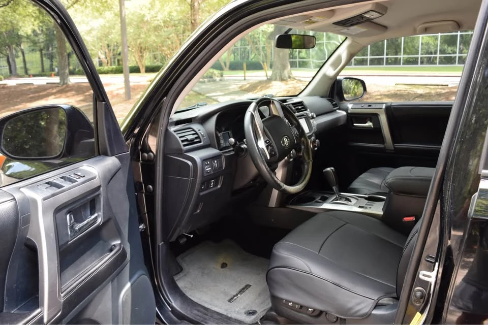 2015 Toyota 4Runner 5th Gen - Image 10 of 20