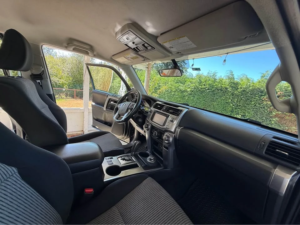2015 Toyota 4Runner 5th Gen - Image 14 of 20