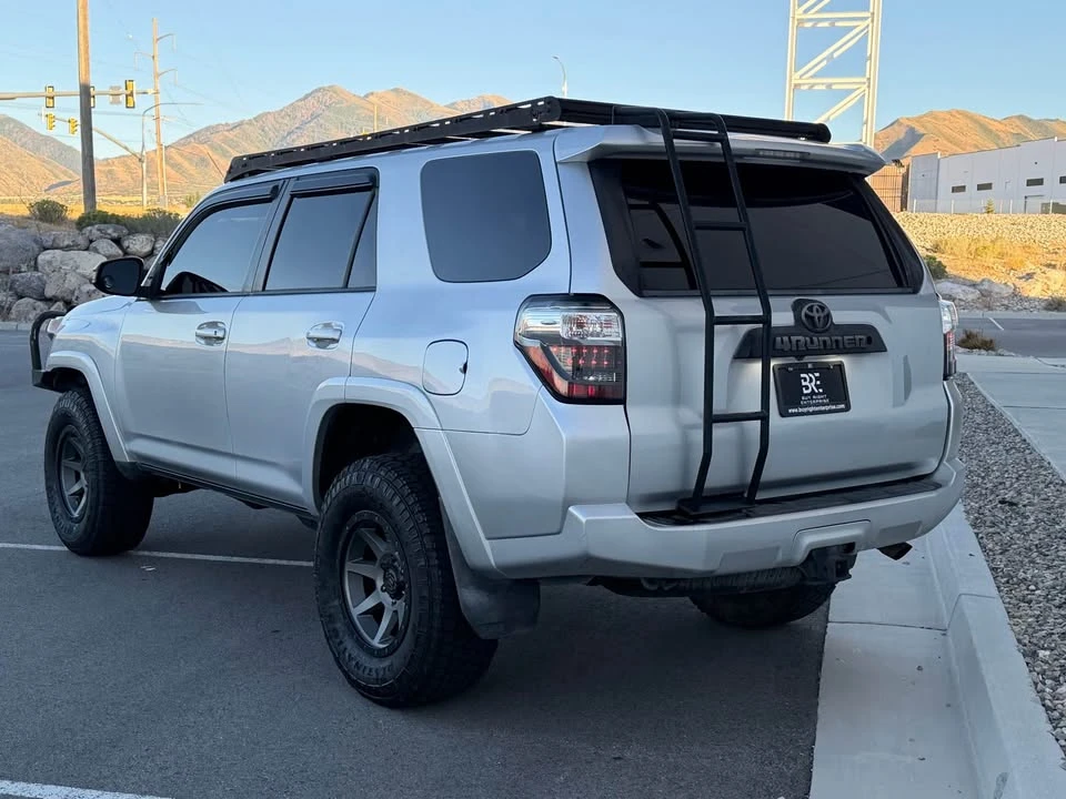 2015 Toyota 4Runner 5th Gen - Image 14 of 15