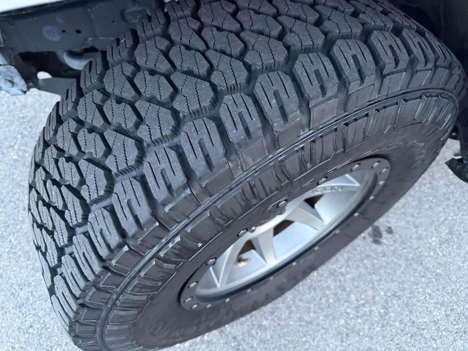 2015 Toyota 4Runner 5th Gen - Image 4 of 15