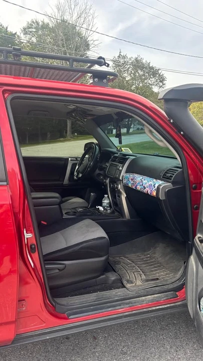 2015 Toyota 4Runner 5th Gen - Image 8 of 12
