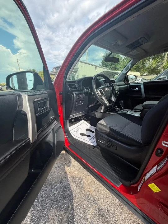 2015 Toyota 4Runner 5th Gen - Image 8 of 13