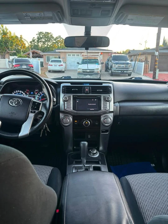 2015 Toyota 4Runner 5th Gen - Image 5 of 8