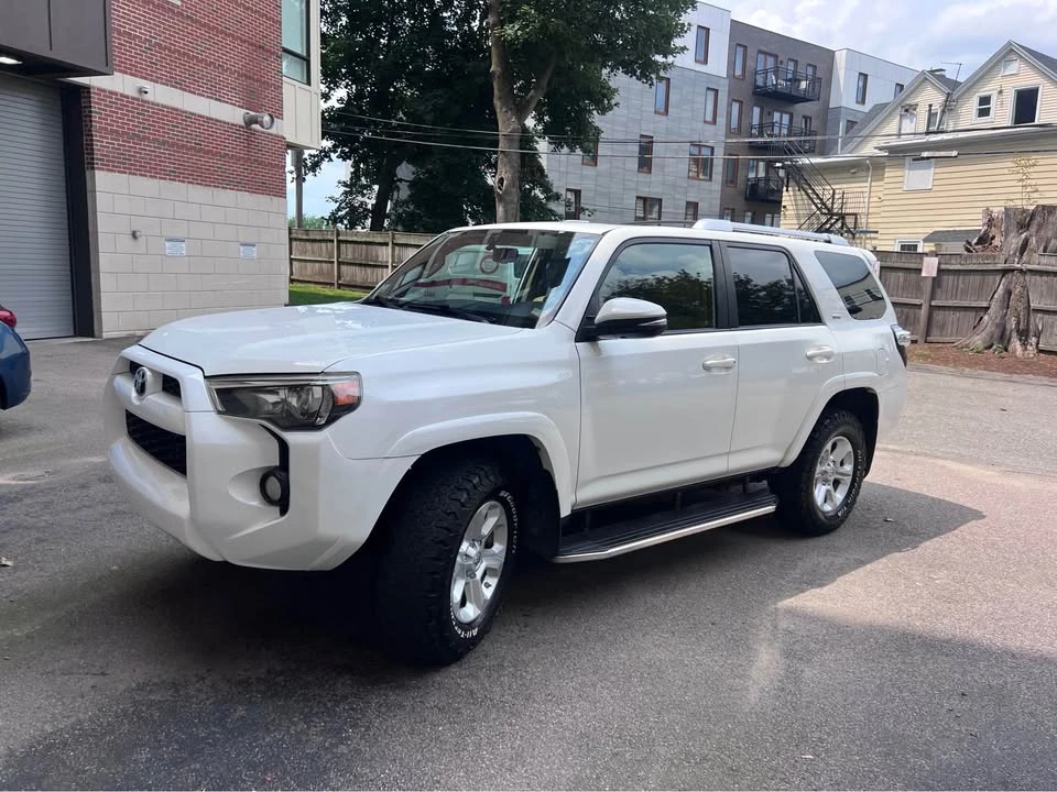 2015 Toyota 4Runner 5th Gen - Image 3 of 14
