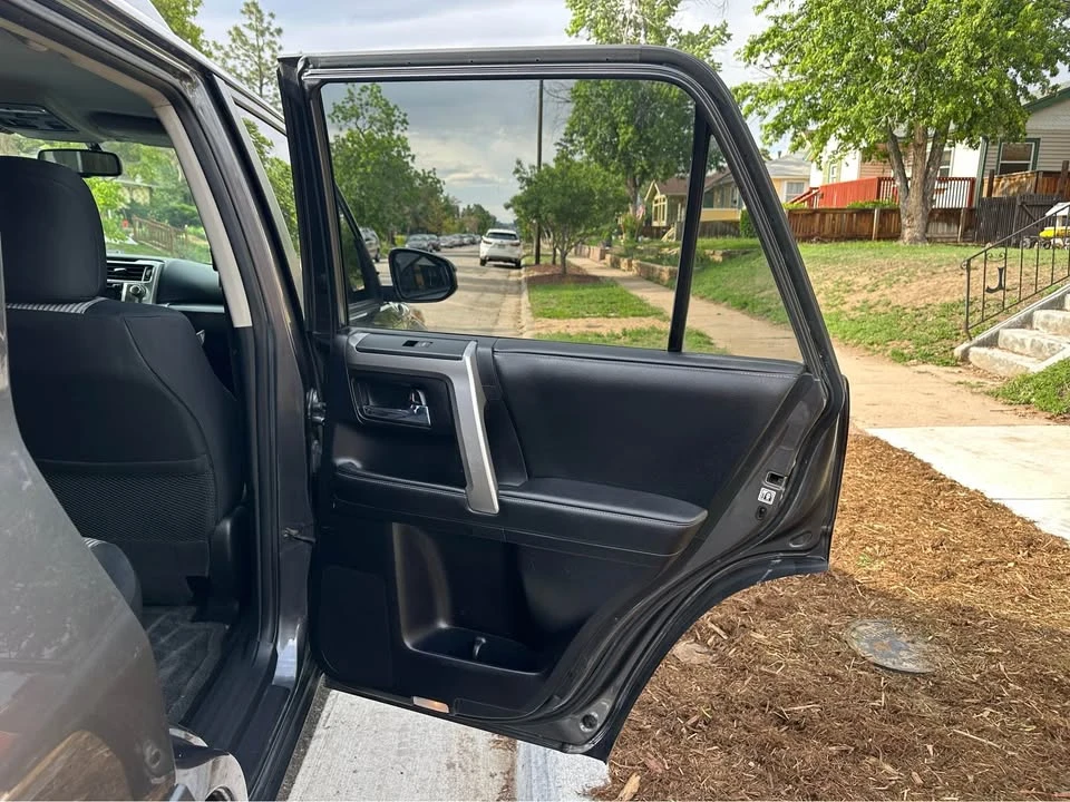 2015 Toyota 4Runner 5th Gen - Image 11 of 19