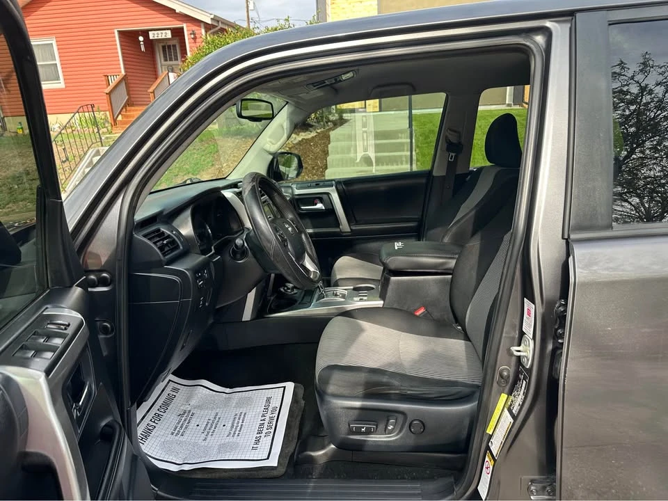 2015 Toyota 4Runner 5th Gen - Image 6 of 19