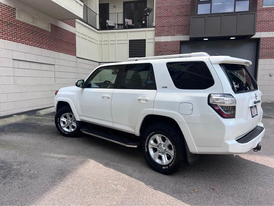 2015 Toyota 4Runner 5th Gen - Image 4 of 14