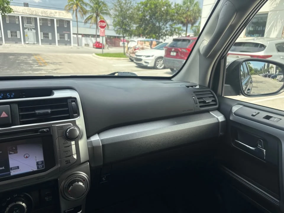 2015 Toyota 4Runner 5th Gen - Image 13 of 17