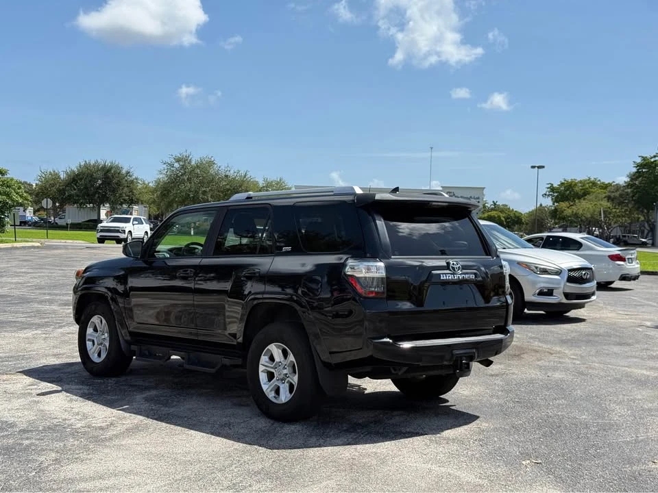 2015 Toyota 4Runner 5th Gen - Image 7 of 13