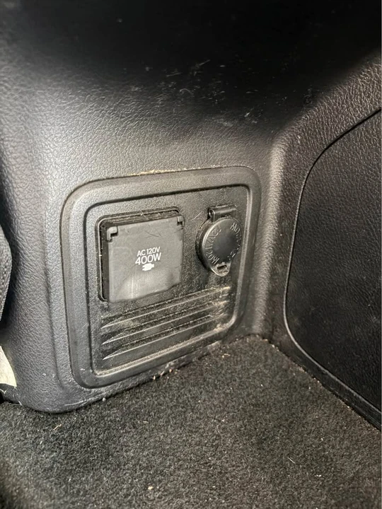 2015 Toyota 4Runner 5th Gen - Image 7 of 14