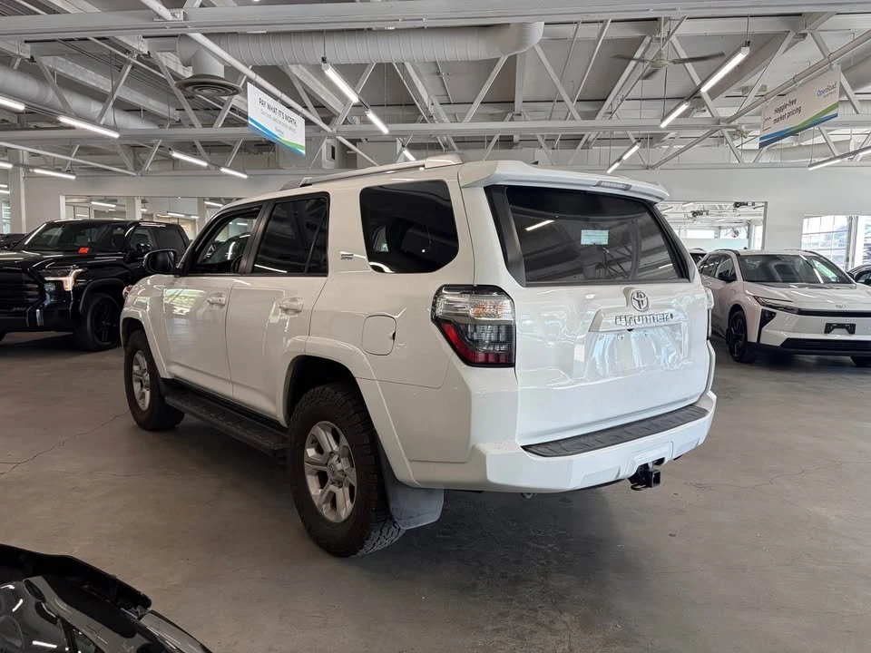 2015 Toyota 4Runner 5th Gen - Image 5 of 14