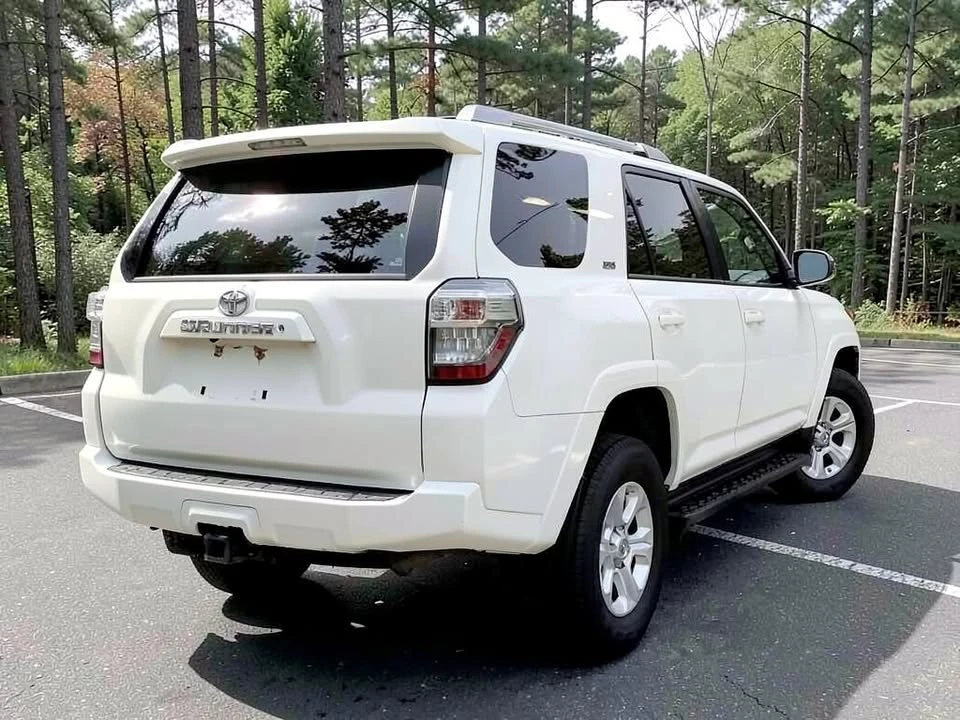 2015 Toyota 4Runner 5th Gen - Image 6 of 20