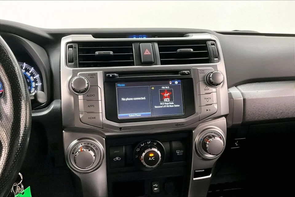 2015 Toyota 4Runner 5th Gen - Image 11 of 20